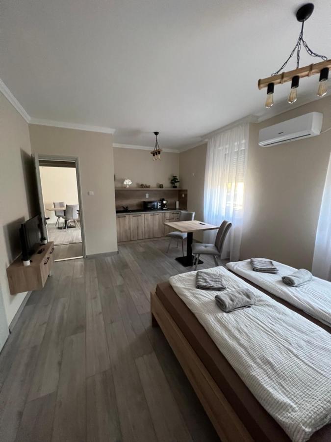 Alina Apartmanok Hajdúszoboszló Dış mekan fotoğraf