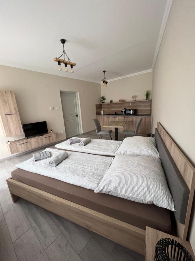 Alina Apartmanok Hajdúszoboszló Dış mekan fotoğraf