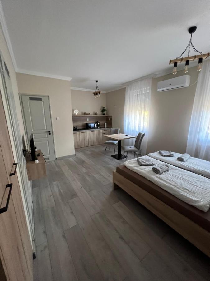 Alina Apartmanok Hajdúszoboszló Dış mekan fotoğraf